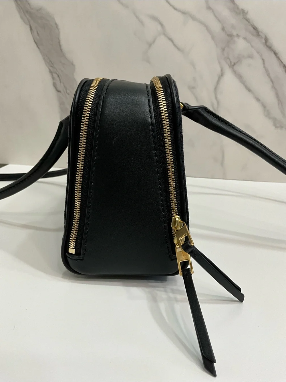 Tory Burch Black T Monogram Marshmallow Jacquard Shoulder Bag  Gold Hardware
